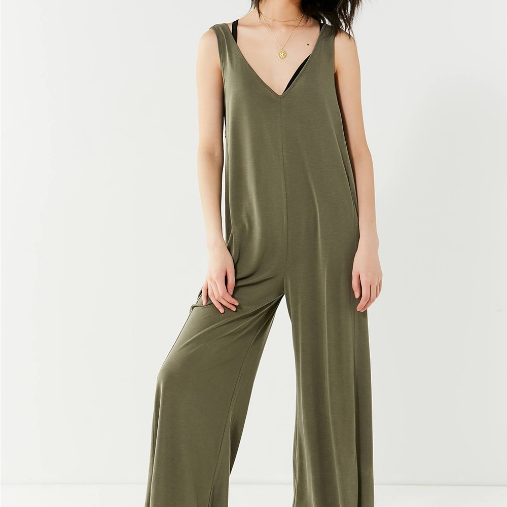 Urban Outfitters Green V-Neck Jumpsuit with Relaxed Fit